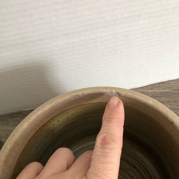 Hand-thrown Pottery Canister with Lid - Picture 13 of 16